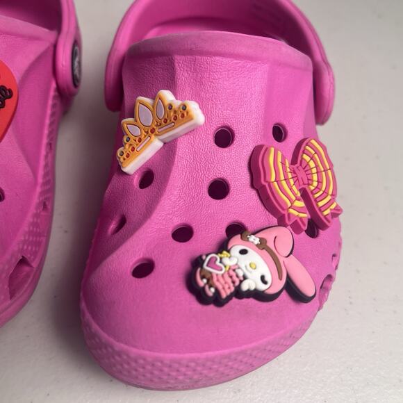 Crocs Classic Clog Toddler Size 7C Lot Girls Pink & Black Glitter w/ Shoe Charms - Picture 16 of 16